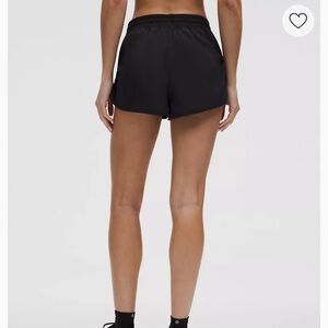 Lululemon Side-Cinch High-Rise Short 1.5" NWT size XS Black